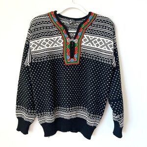 Vintage Dale of Norway Wool Nordic Fair Isle Sweater